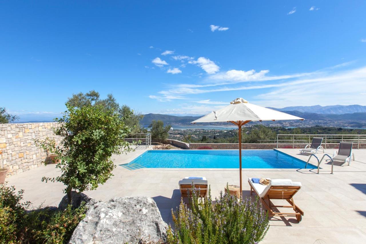 Alivia Lefkas Luxury Villas Apolpaina Экстерьер фото