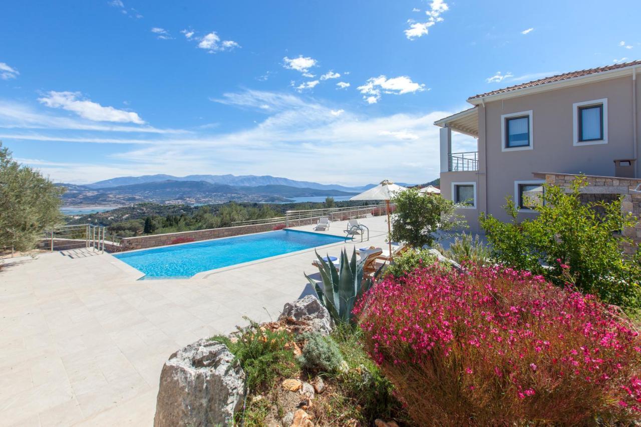 Alivia Lefkas Luxury Villas Apolpaina Экстерьер фото